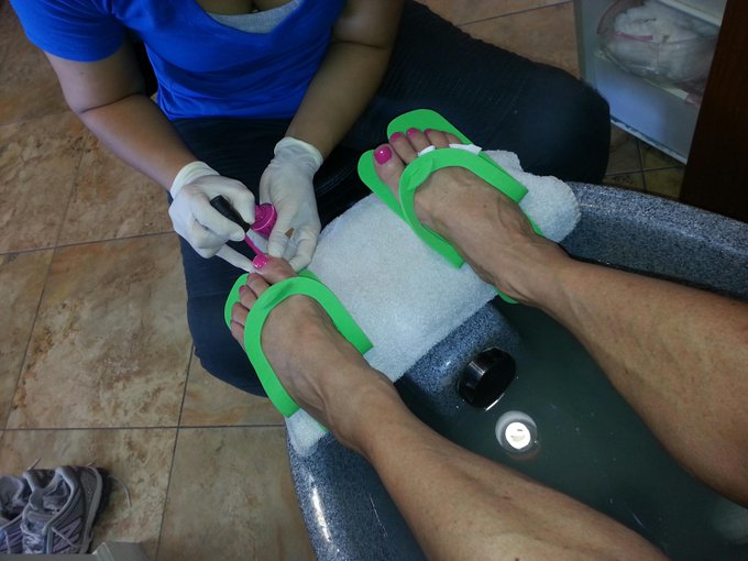 .. oh yes. .AND MY PINK TOES! #FBB # BLONDE #BIGTITS #BIGBICEPS #AMAZONWOMEN So. . Come suck on these<a href="/tag/fbb"class="tags">#FBB</a><a href="/tag/bigtits"class="tags">#BIGTITS</a><a href="/tag/bigbiceps"class="tags"><span>#bigbiceps</span></a><a href="/tag/amazonwomen"class="tags"><span>#amazonwomen</span></a>