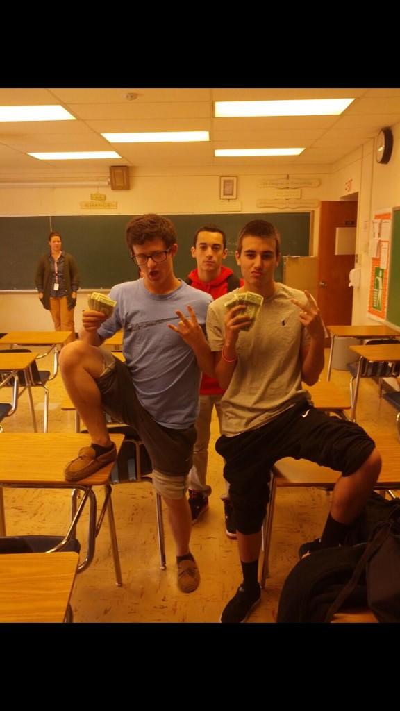 chrishanley69's tweet photo. A very rvre #tbt with @APatentreger and @BenDover_4 #ShmoneyTeam #MsFletcher #AkaMsBae http://t.co/i9hGO7zwf6