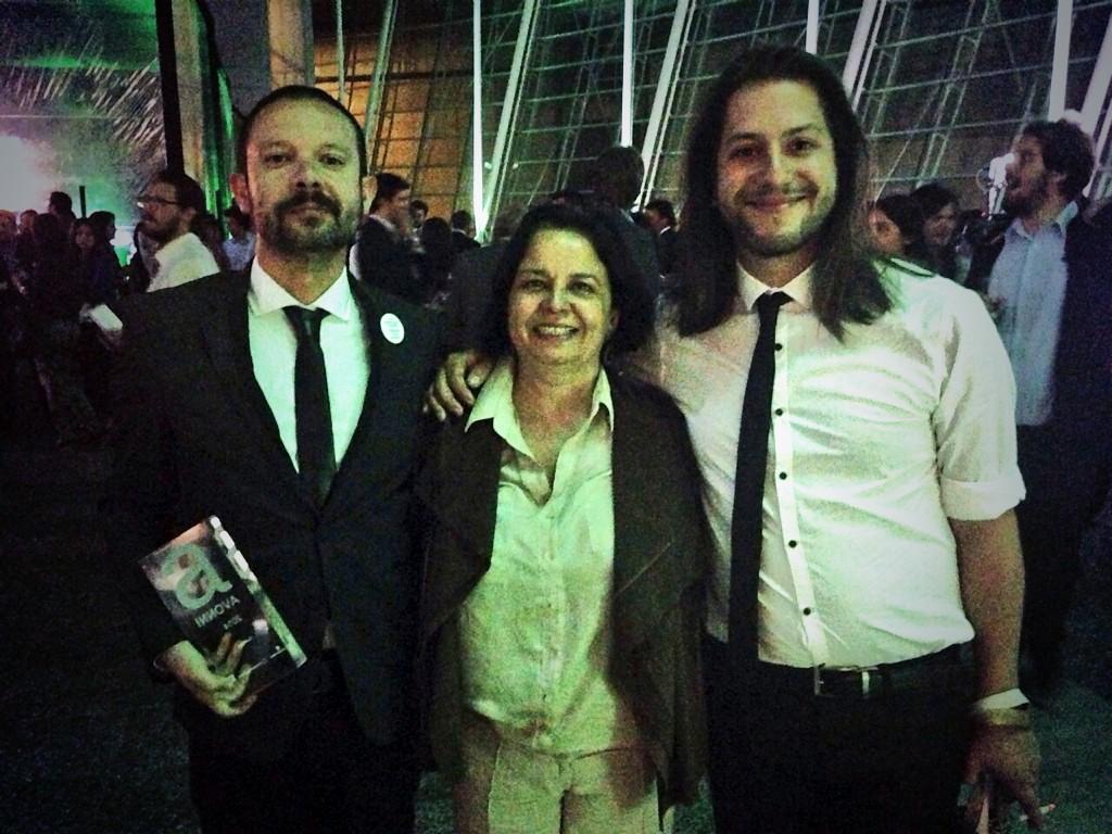 Un honor entregar el Premio Avonni a la Innovación Cultural a <a href="/milm2_/">milm2</a> ¡Felicitaciones!