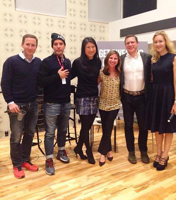 SELFmagazine's tweet photo. Did you #TalkSweat last night? No? Here's everything you missed and need to know http://t.co/EtgVfzf7wz http://t.co/K6PwCuQNTT