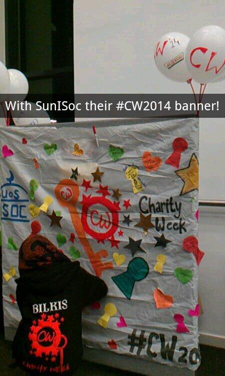 BilkisAkhter's tweet image. Writing a message about UNITY and charity, on @SunIslam's #CW2014 epic banner! Read a few in different languages :D