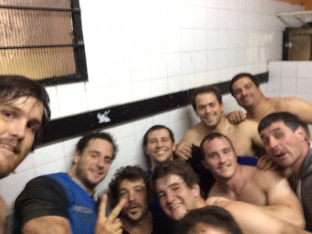 Gran segundo paso!! Cuba 27 tigre 5 a los cuartos el sabado!!! Pequeño desgarro .. Los años!!! <a href="/Los4Barriosok/">La 4B.</a>