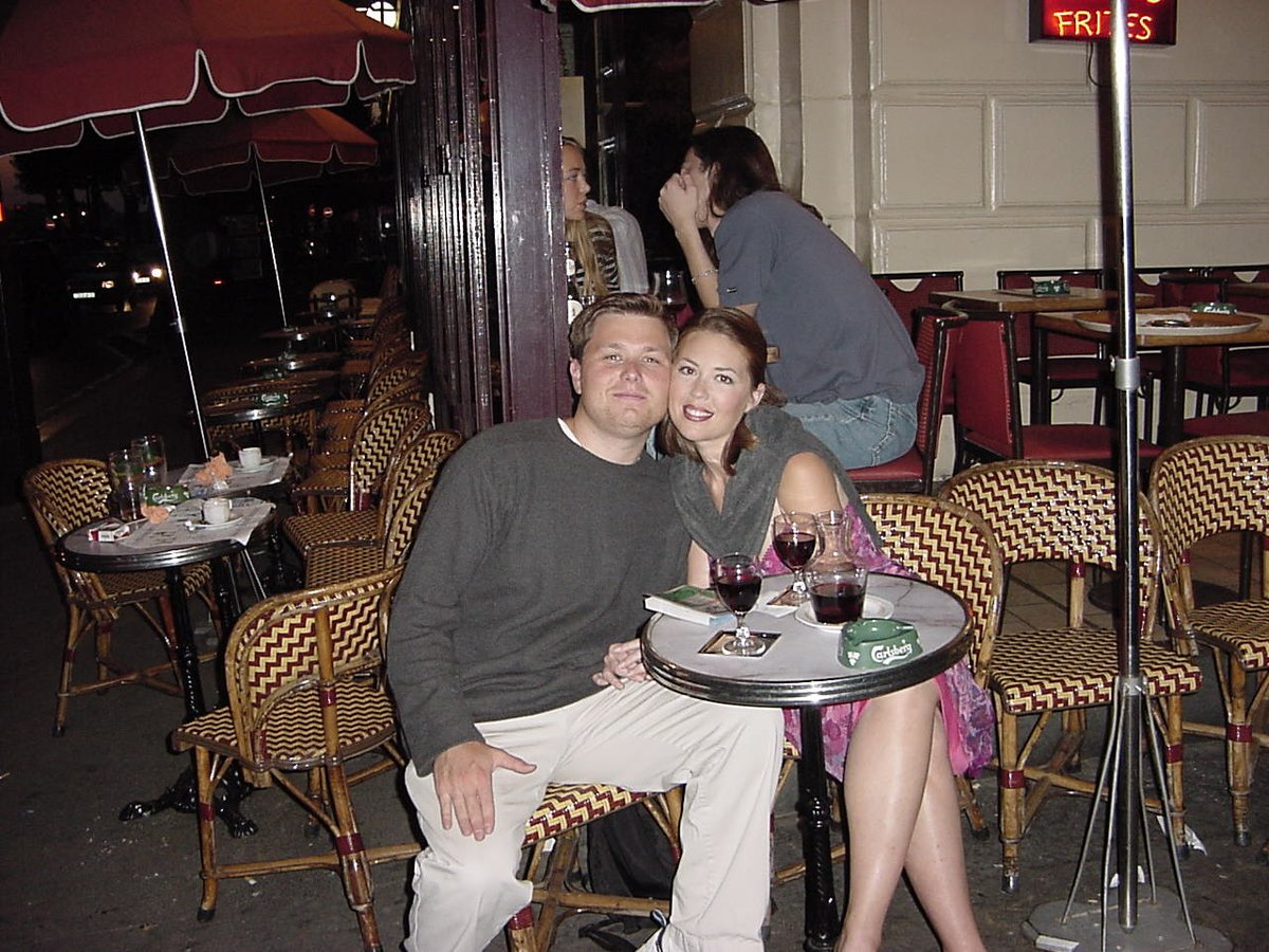 blazeIt's tweet image. These two are missing.  Last seen thinking about starting a family, a business, and buying a house. #FamilyManJoe