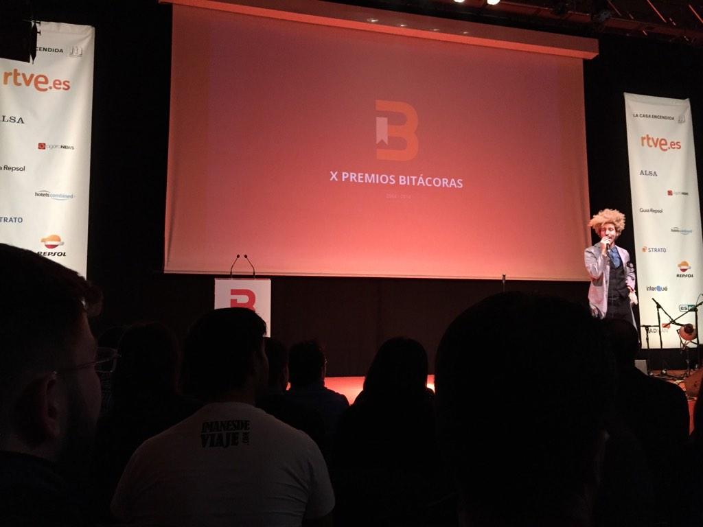 GizmodoES's tweet image. Estamos en la entrega de premios de @bitacoras y @gizmodoES de finalista. A ver si hay suerte :) #XBitacoras