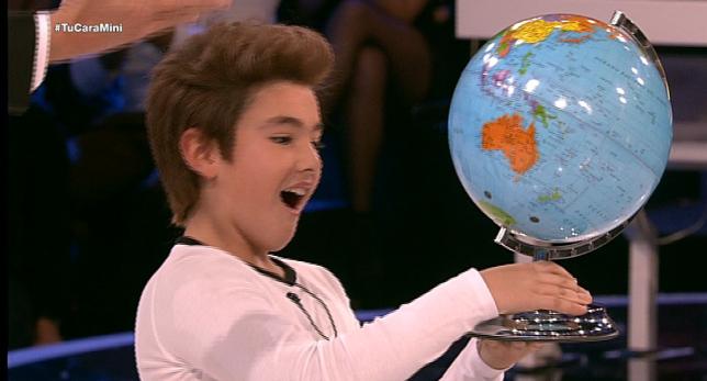TuCaraMiniA3's tweet photo. Samuel gana el premio a mejor VO de #TuCaraMeSuenaMINI  http://t.co/X59yy0xGoq http://t.co/IdWwwWOCod