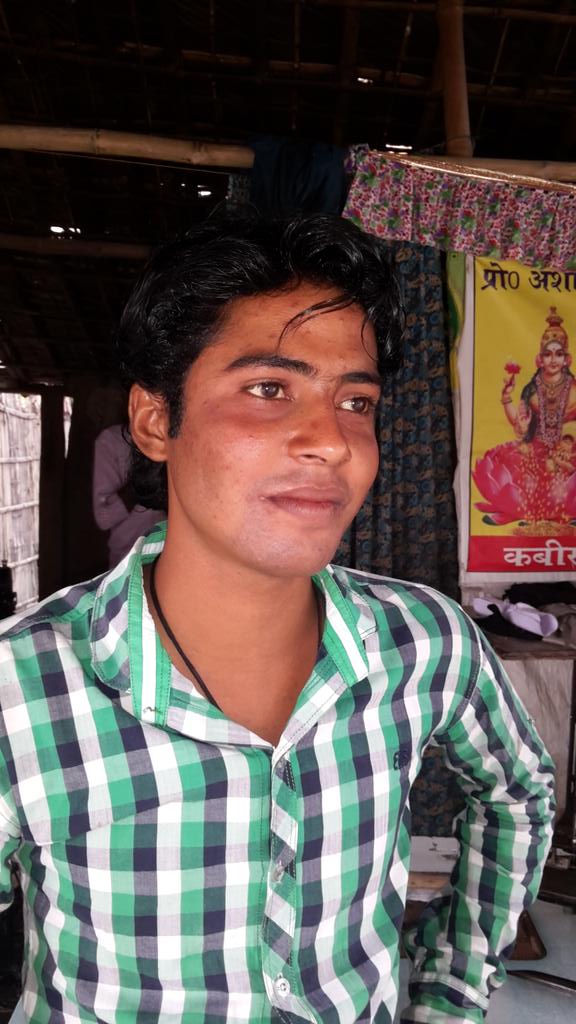 9d4fb15d0cd545b's tweet photo. Aksar jise apna socho wo daga de jate hain iska ehsas tab hota hai jab gair apna ho jate hain http://t.co/IhJwoRYlKF
