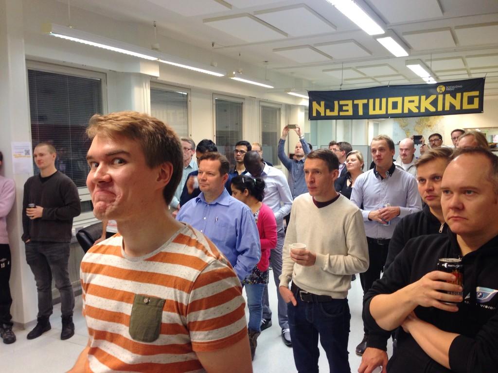 JonnaMuurinen's tweet photo. SocializingFriday at @Njetworking #Oulu #business #startupoulu #njetworkinn http://t.co/RC4340cqx0