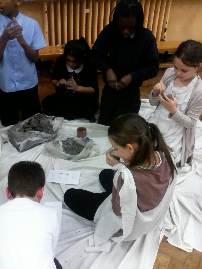 5N making Viking pots! #messy