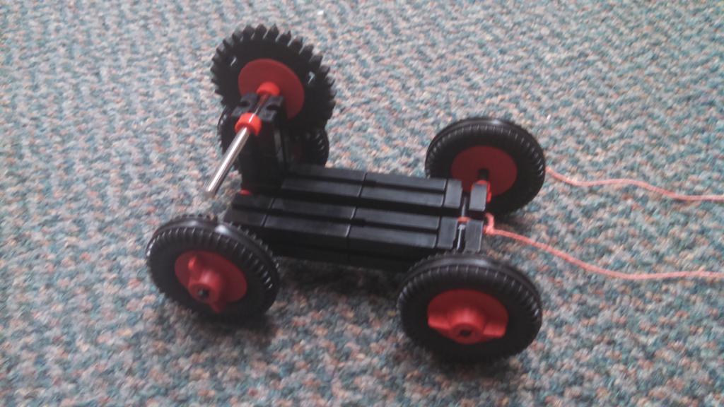 wranglertech's tweet photo. @WilburWranglers @PLTWorg  Mechanism 4 #PLTWRocks #simplegear http://t.co/q71pG11DcR