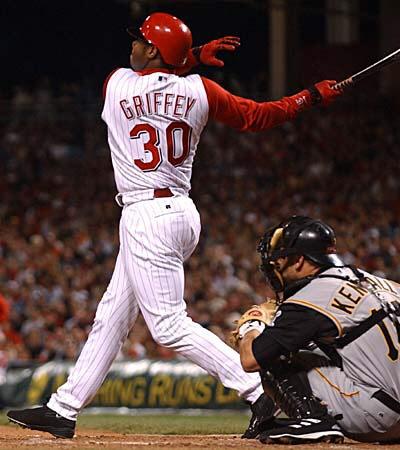 Happy Birthday to my favorite player of all time! Ken Griffey Jr.  