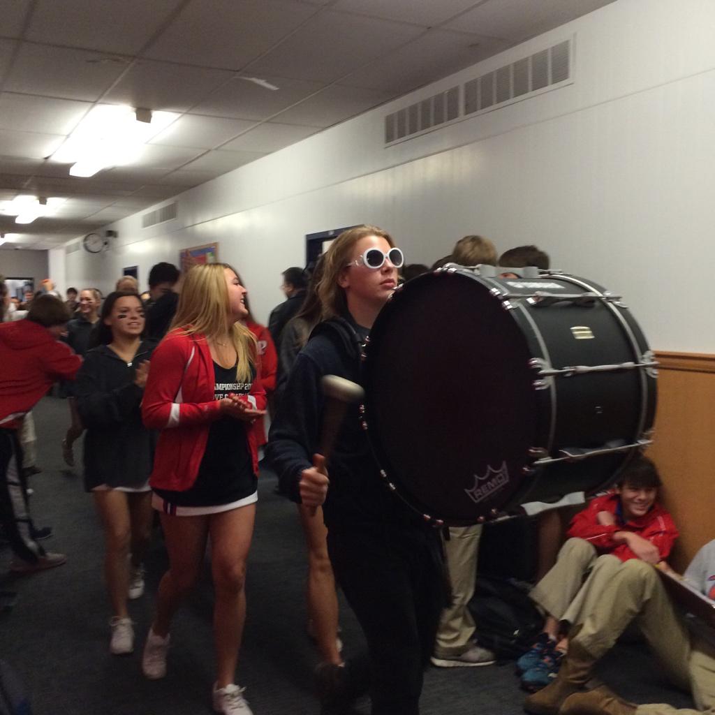 JPSentry's tweet photo. Drumline in the halls! This is going to be a CHAMPIONSHIP day!! http://t.co/R80Q9THHqw