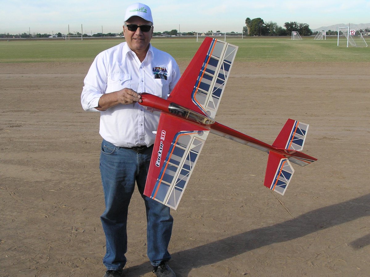 GreatPlanesMfg's tweet photo. The Winner with his Factor 3D from the Fear Farm Fun Fly! http://t.co/XTVitHTdHw