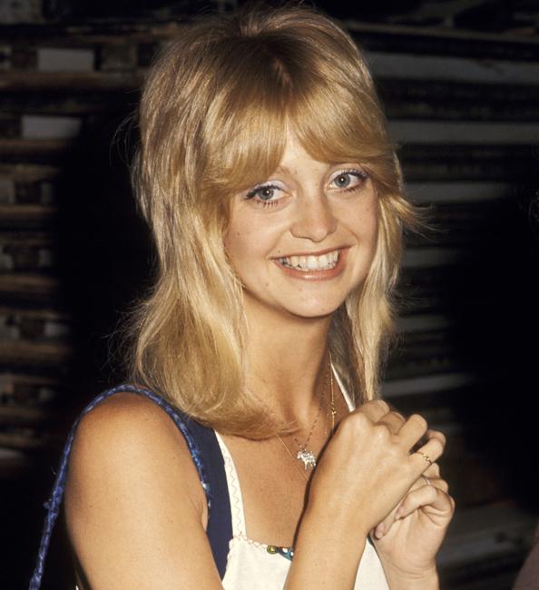 We Share a BDAY one one of our fave blondies! Happy Birthday, Goldie Hawn!  