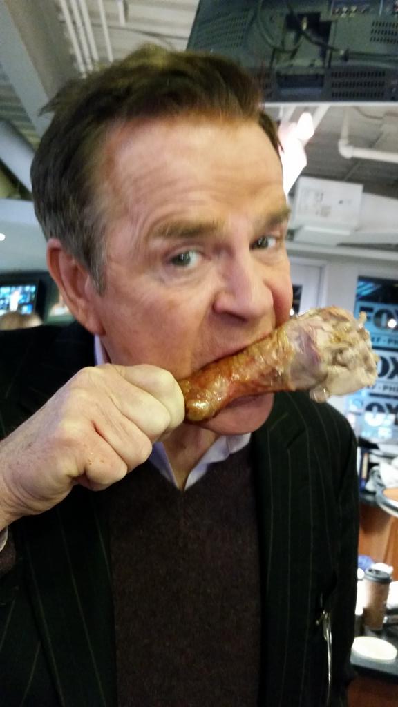 AlexHolleyFOX29's tweet image. What did I say?? That @MikeFOX29 ....always eating. #noneforme