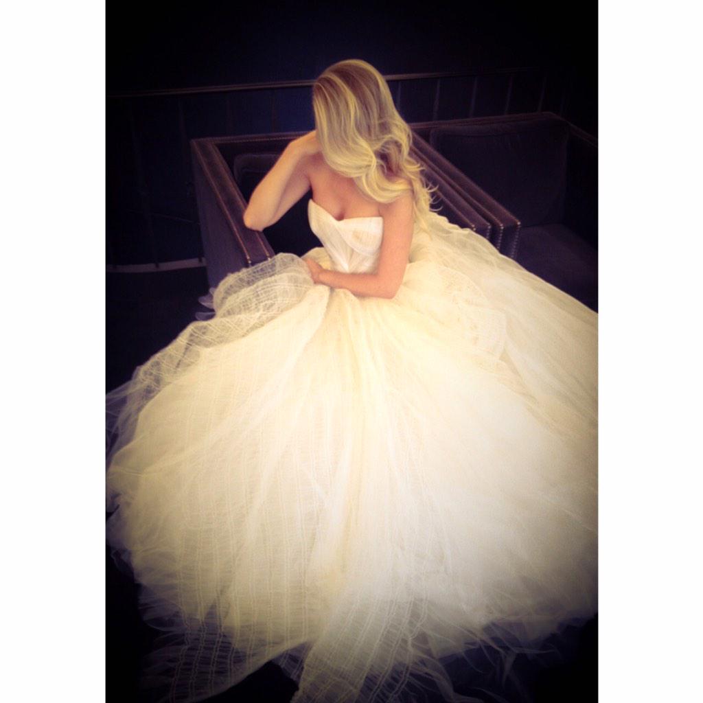 VeraWang's tweet photo. Octavia has arrived at #VWmadison! http://t.co/P1LIXpeTjW http://t.co/6SgLGvPrWV