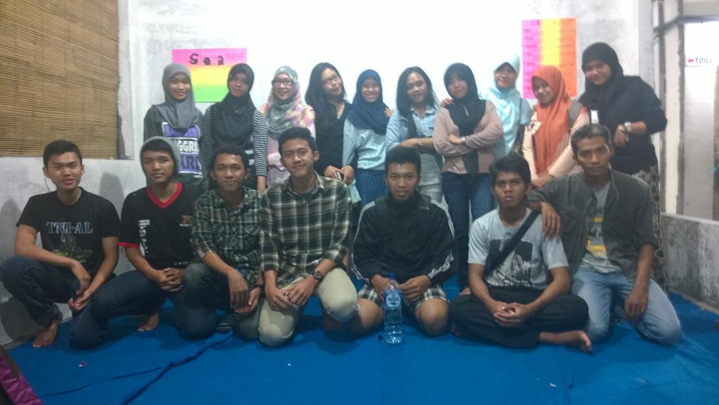 PeacePare's tweet image. TOEFL class #10November2014 #LastTest #YesIcan #MovingToTheBrightFuture