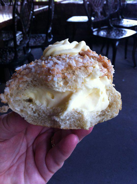 dichuy's tweet image. @schoolbread what's not to love???