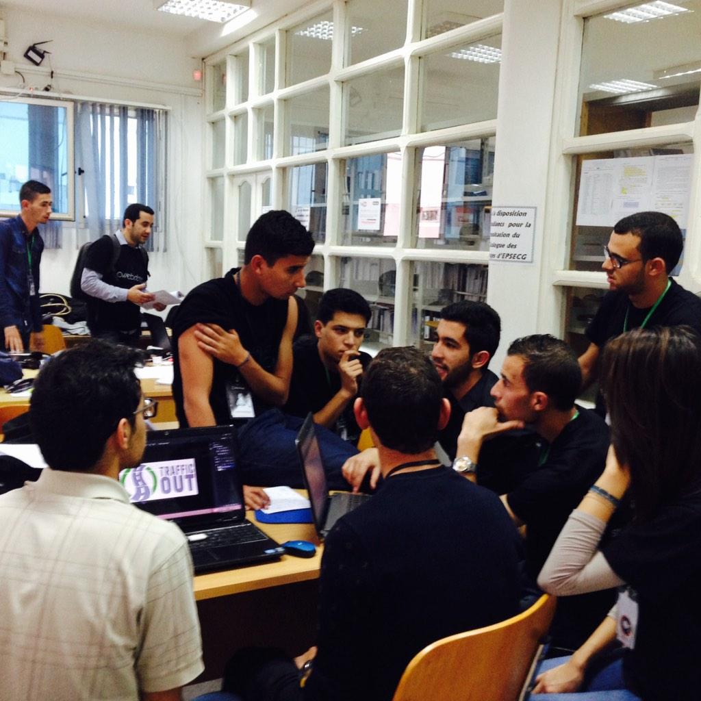 MouniraHamdi's tweet photo. RT @webdaysoran: #Startup week-end #Oran 
194 startupeurs 
#GSB #GEW #wbdaysoran #SWOran http://t.co/EZU3AOxGQL"