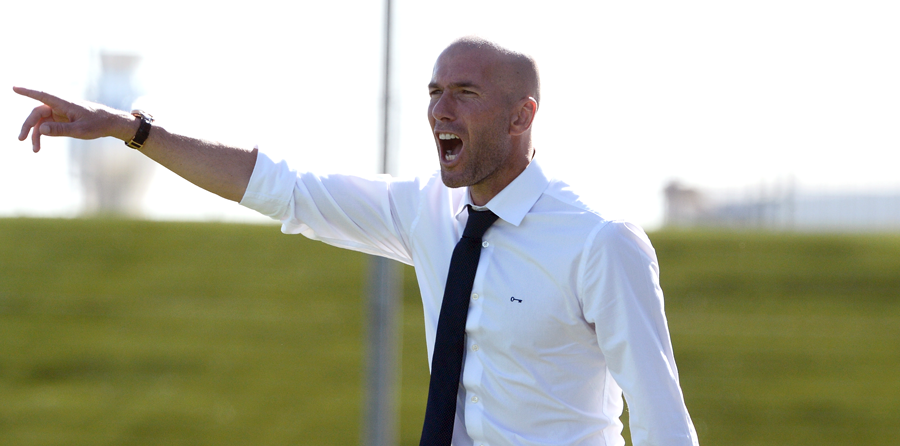 lequipe's tweet photo. Suspension annulée pour Zinédine Zidane http://t.co/MBYnvFrnNf http://t.co/RlFZJGlz9B