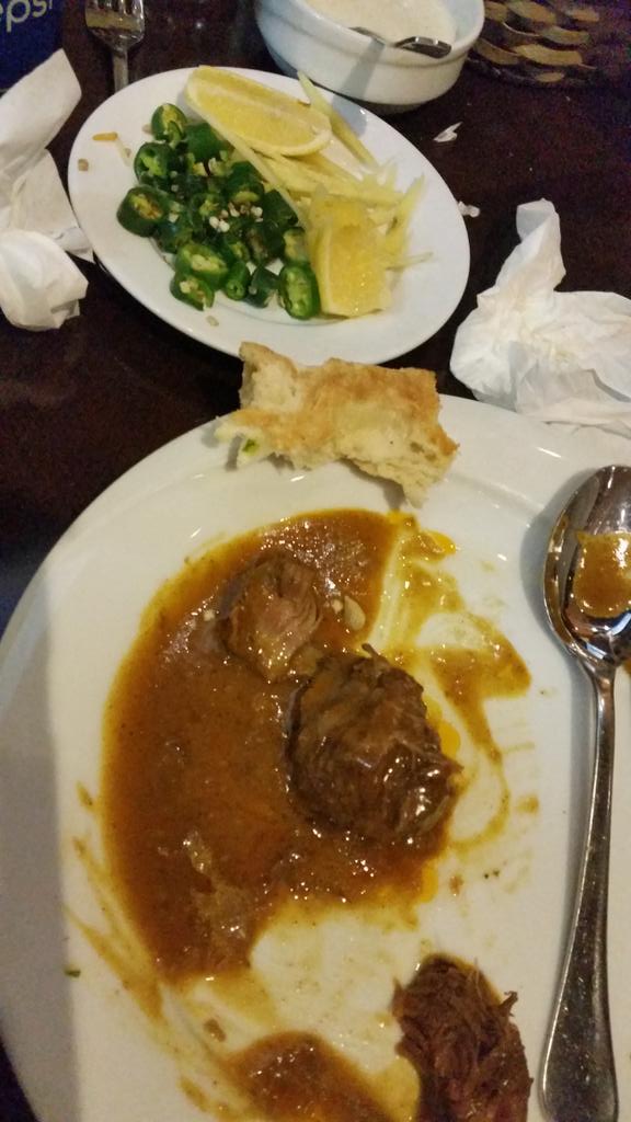 mahwashajaz_'s tweet photo. Come to the dark side. We have nihari.
#TeamNoon http://t.co/nXDbsMLwdX