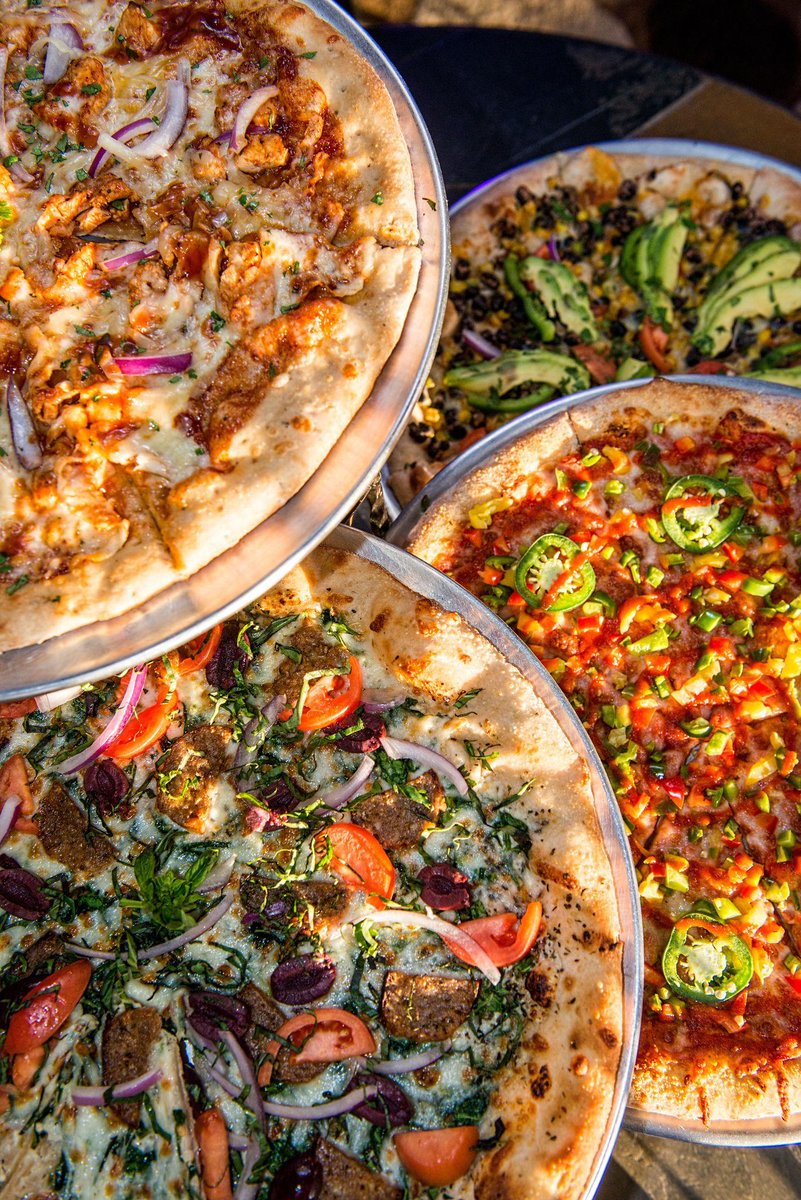 $5.50 PIZZAS!!!
EVERY HAPPY HOUR (3pm-8pm) AND ALL DAY AND NIGHT SUNDAYS