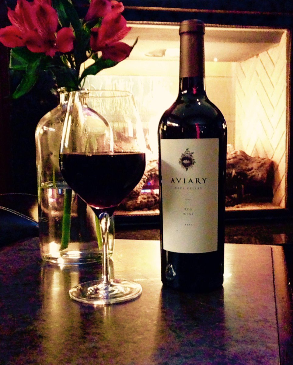 bleuvt's tweet photo. We will be open for #ThanksgivingDinner 3pm-9pm. Make reservations now at http://t.co/6BxwH70MOO. http://t.co/BghMN9ymTD