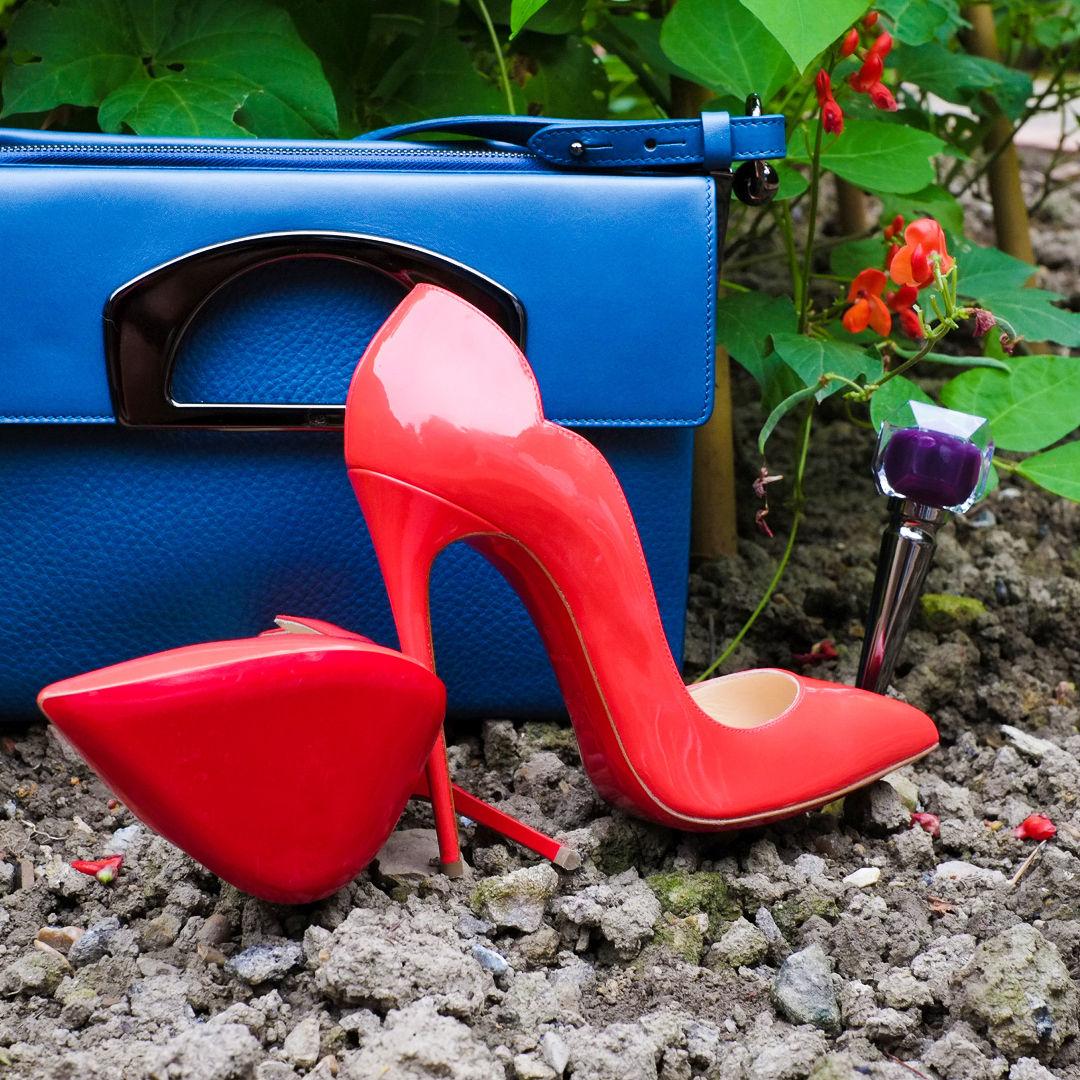 Embedded image permalink