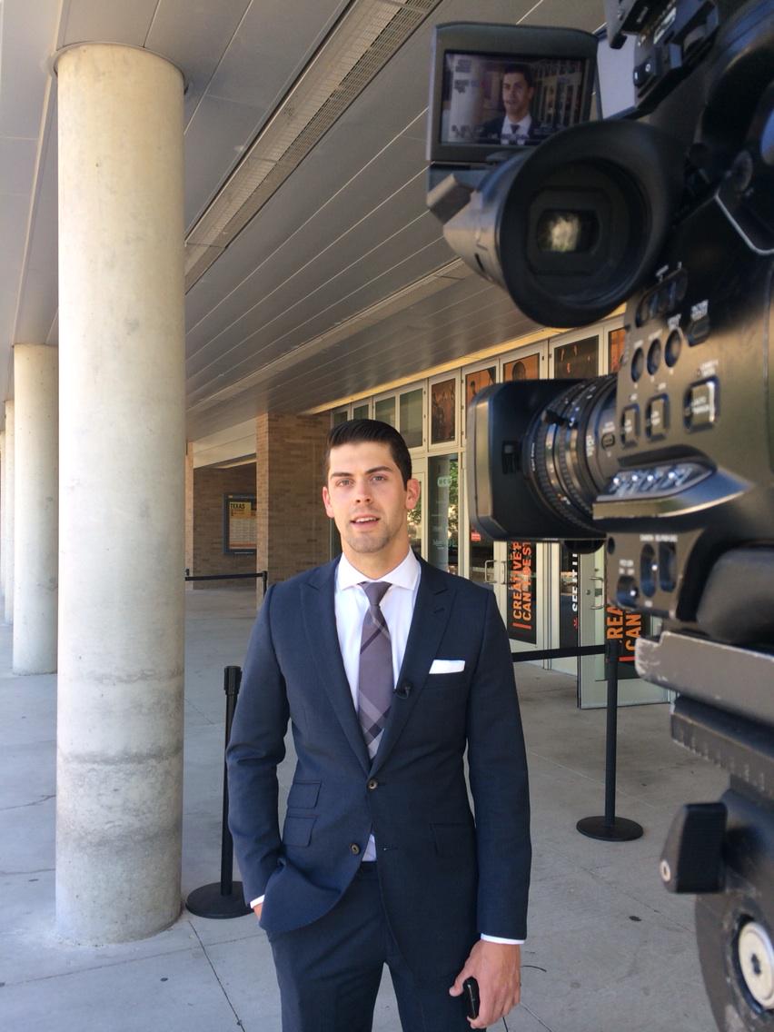 Happy birthday to my good friend, legendary kicker of the Longhorns and game winning kicker over A&M, Justin Tucker!! 