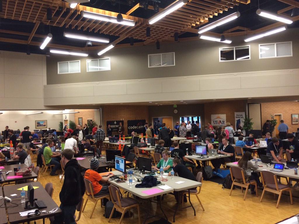 PaulHill_io's tweet photo. Hey #CoopExt & #EdTechLN tweeps here's what I'm up to the next 24 hours #CodeCamp14 #BringYourGenius http://t.co/GOyw0dLjR8