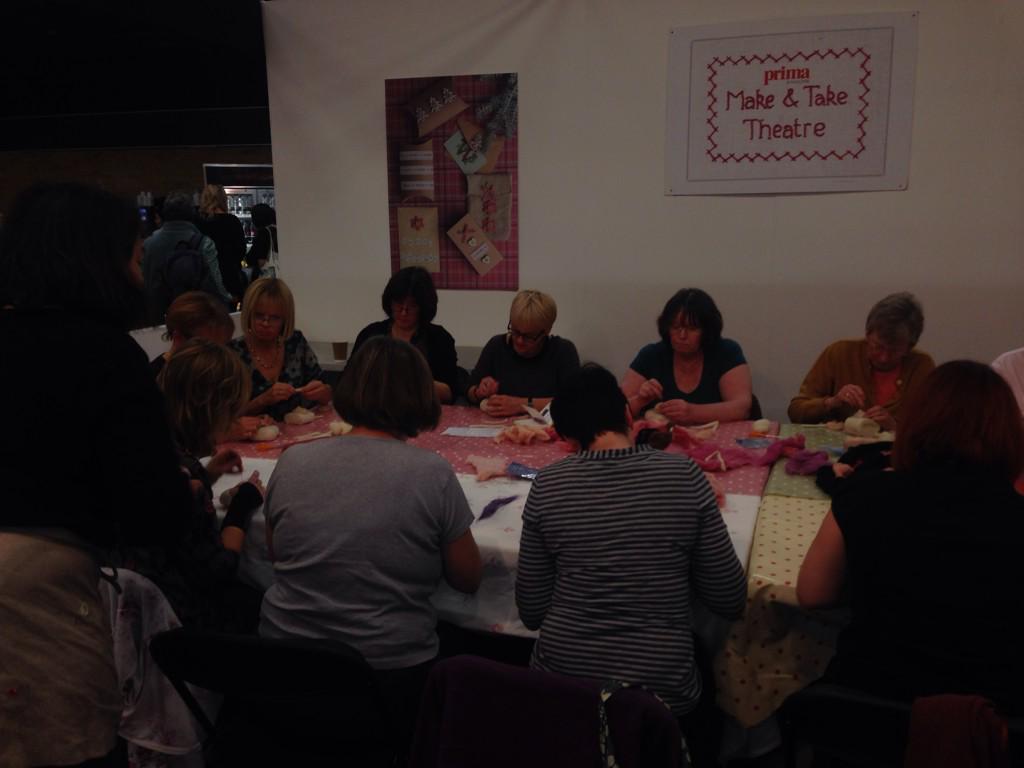 PrimaMagEvents's tweet image. Come join a @PrimaMag workshop this weekend at The Knitting and Stitching Show, Harrogate!