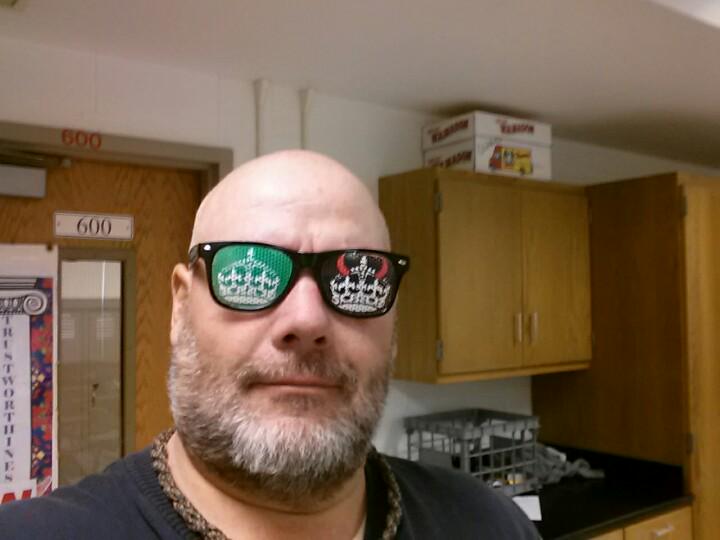 tfs27's tweet photo. Chive on ,Mr. SCHMITT  chive on....#room600. #8thgradehealth http://t.co/JFUKvY6dXj