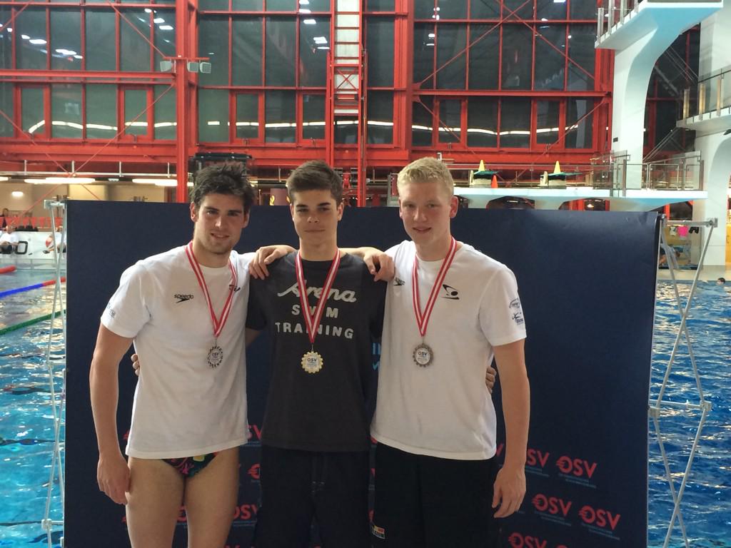 VinceCallewaert's tweet photo. Nice podium on 200 back, with @LanDHendrickx en @NilsVanAudekerk ! We double the medals! Great job! #TCW #belswim http://t.co/7waoCLRtbB