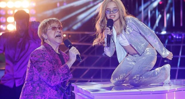 TuCaraMiniA3's tweet photo. '@JuliaGLMusic y @SSantiagosegura imitan a @AnastaciaFanily y Elton John en #TuCaraMiniFinal http://t.co/OtGeZ41CKl http://t.co/ogUi48lTk3