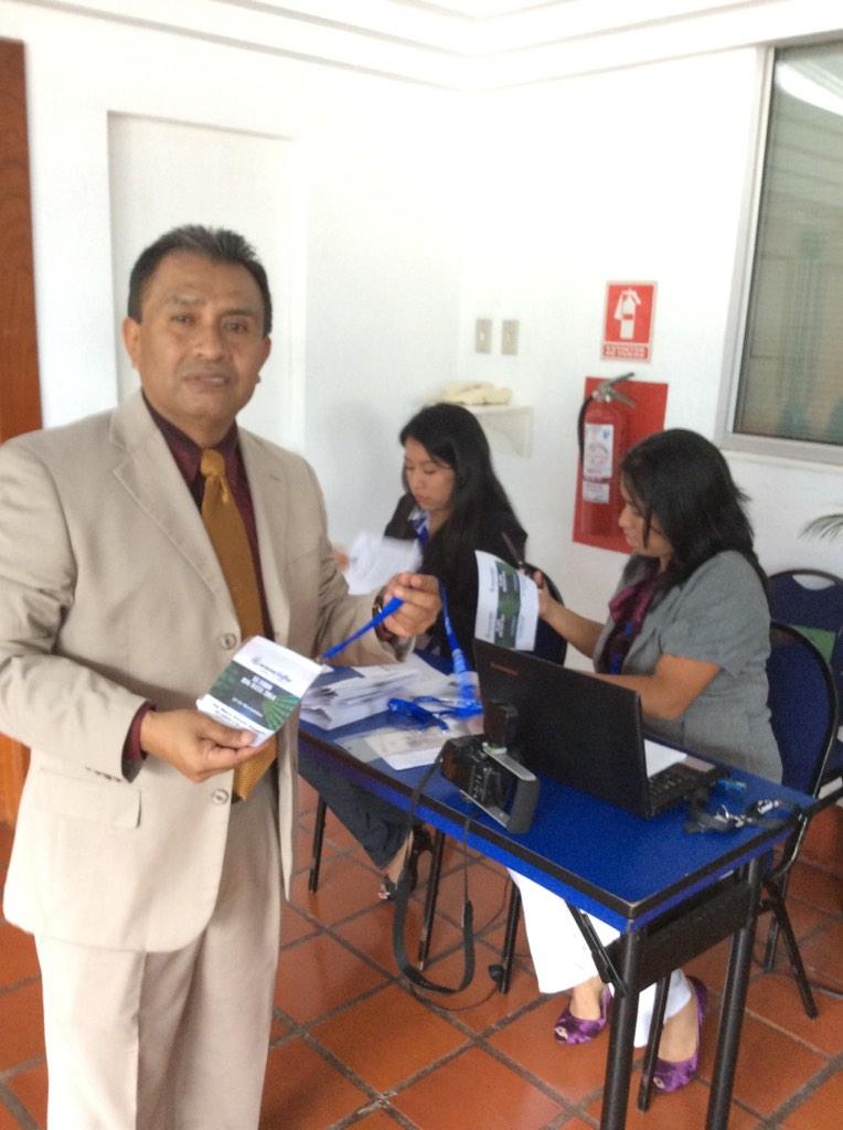 ivanxcaracas's tweet image. Todo listo para el #BigData2014 organizado por @caracasdigital ... Acércate que hay cupos