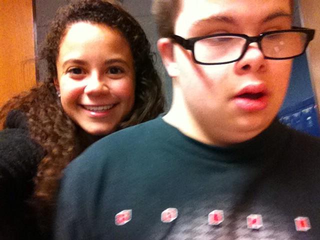 velazs_sonia's tweet image. look who I found 😍 @JohnnyRedShoes7 he likes me sometimes 💁