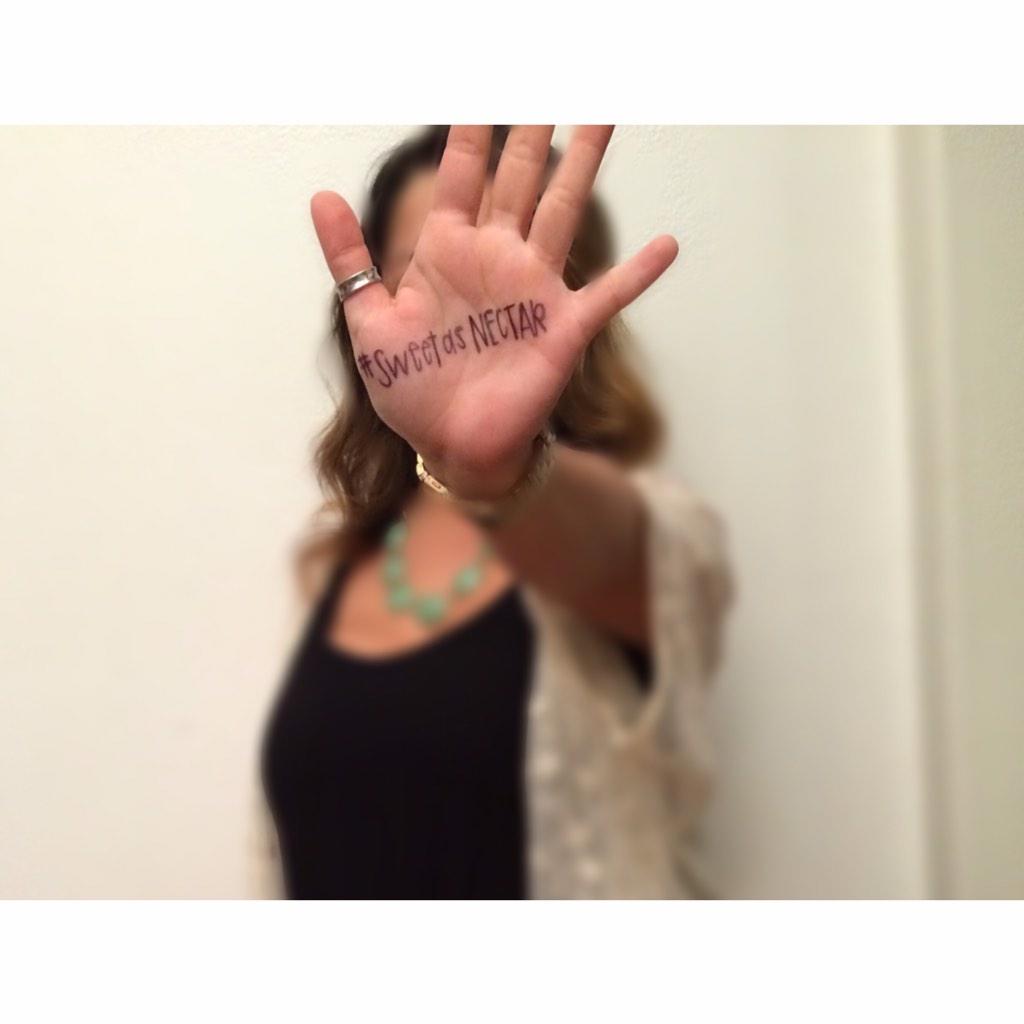 dreaaa11_'s tweet photo. I love me some nectar clothing! #handpost #tagyoureit @CallieMulvihill @courtizzle93 #sweetasnectar @nectarclothing http://t.co/lLaeUkoQ4A
