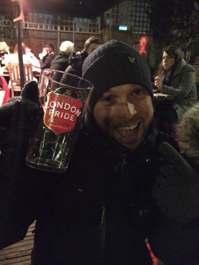 Peterkinkelly's tweet photo. #emptypint @London_Pride yeah boy thanks for the free pint !! 🍺🍺👍😎😋. http://t.co/lmKb5YR804