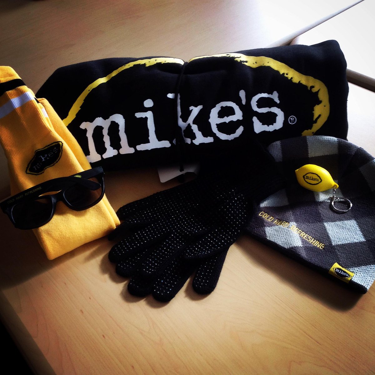 JeromeDist's tweet photo. Check out our Facebook Page to win! #MikesHardLemonade http://t.co/mxebbumhq0