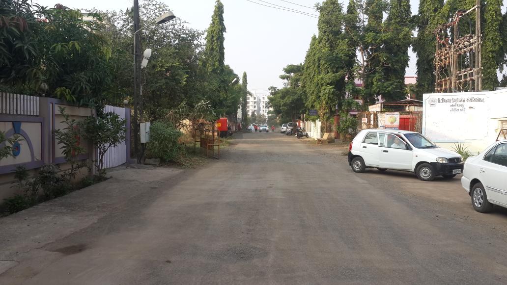 Chief Officer and other staff of DMC visits Ward No. 2 and 14.