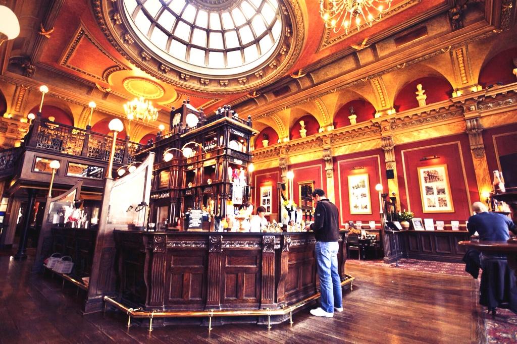 OldJointStock's tweet photo. And here's our dome from inside! Our #theatre's above our gorgeous bar in a grade 2 151yr old building! #LoveTheatre http://t.co/YN9rpPeAvc