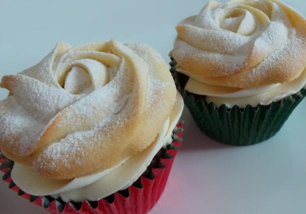 vegancakery's tweet photo. NEW PRODUCT: Festive Viennese Whirl Cupcakes
All the taste of classic Christmas in a cupcake! 
#VeganChristmas http://t.co/sM0jKR0ctP