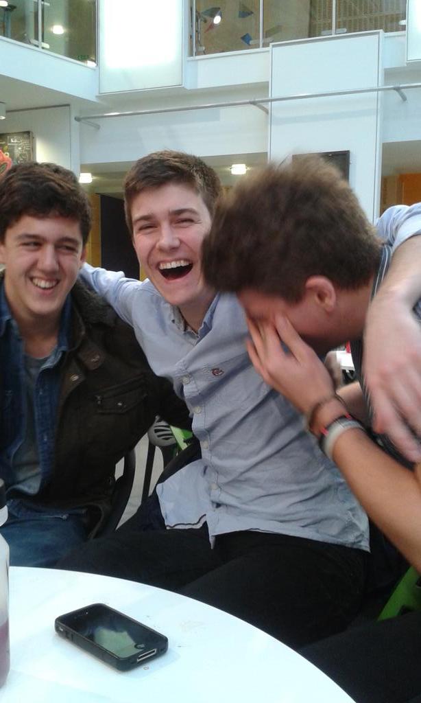 XFireOfficial's tweet image. Are you coming down to our gig tonight? Elephant's Head in @CamdenTownLDN at 8 pm. Come and have a drink with us!