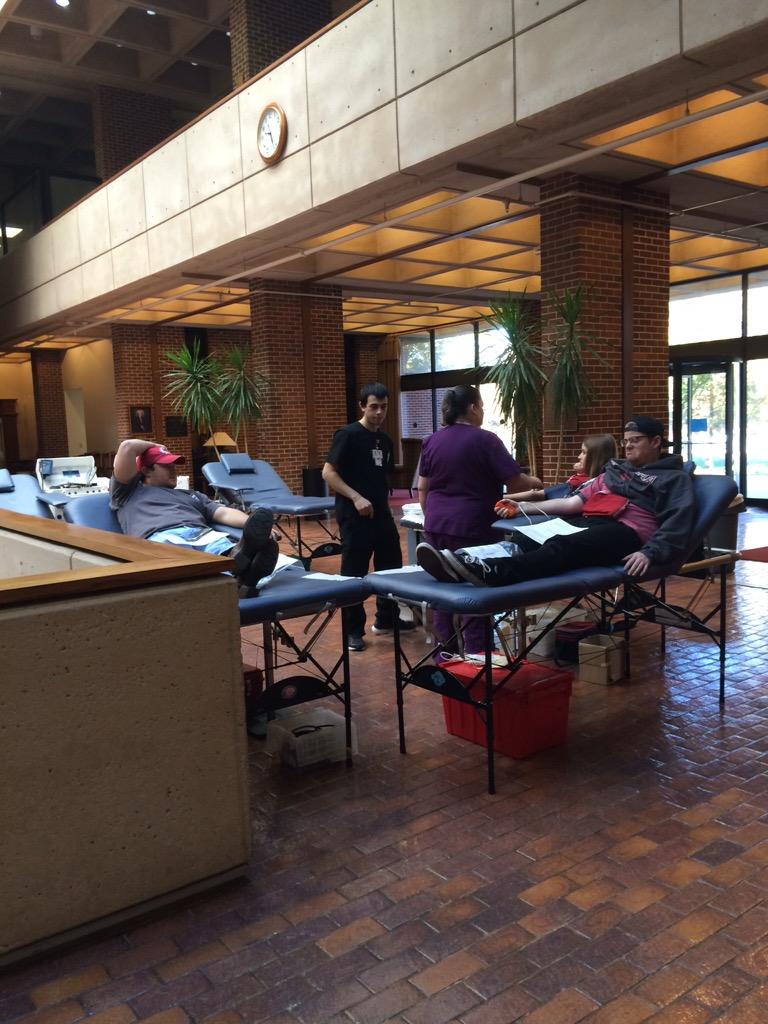 OULawSBA's tweet photo. Come donate blood in the Atrium between now &amp; 3pm to help save lives this holiday season! http://t.co/knDVdK0TCY