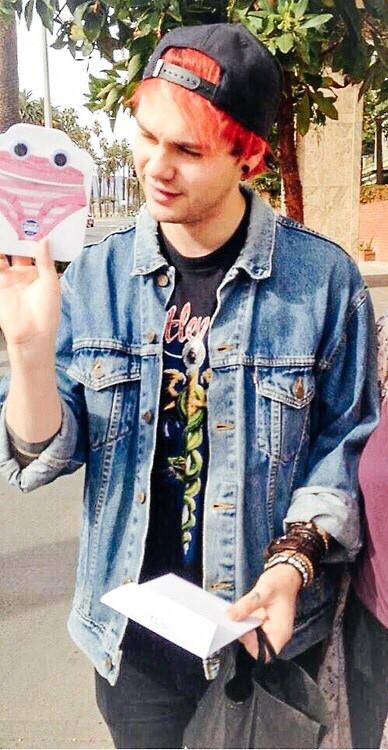 Happy birthday to 1/4 of my sunshines Michael Gordon Clifford. I love you so much. 