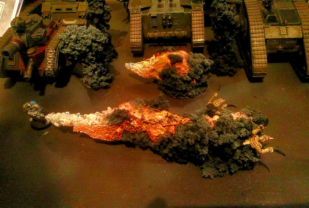 Reamelish's tweet photo. Flamer and hand flamer temps done,. . Tyranid Harkins x2 aswell #warmongers #Wh40K http://t.co/gdTU21zKa2