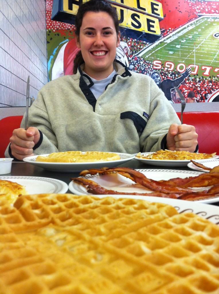 kater_buns's tweet photo. Round 1. Thanks @WaffleHouse and @FootballUGA #GODAWGS #freeWaffles #TGFree @BigMaryyy http://t.co/soDP4TpTlJ