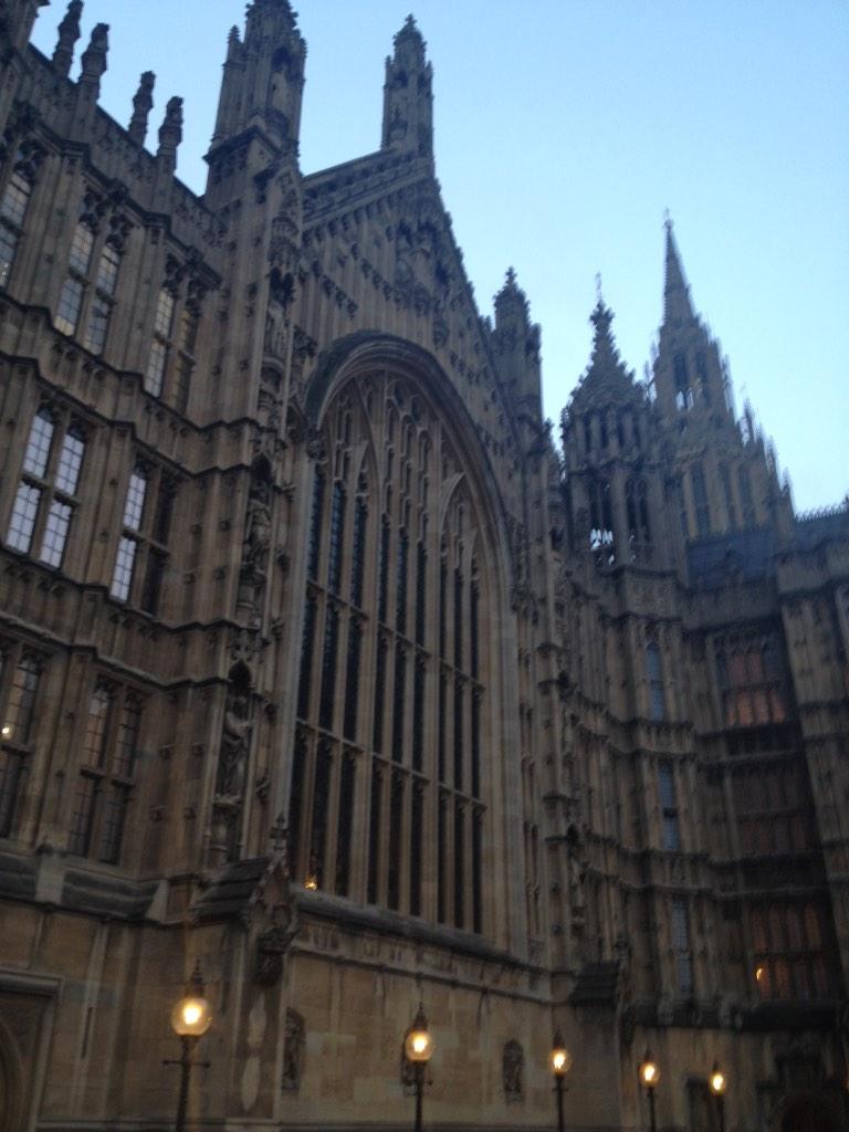 harrietknight's tweet photo. Presenting exciting creative at House of Commons for Donate28 charity @KIDScharity @merlinthementor @MatthewW109090 http://t.co/eAOW9Kj1cc