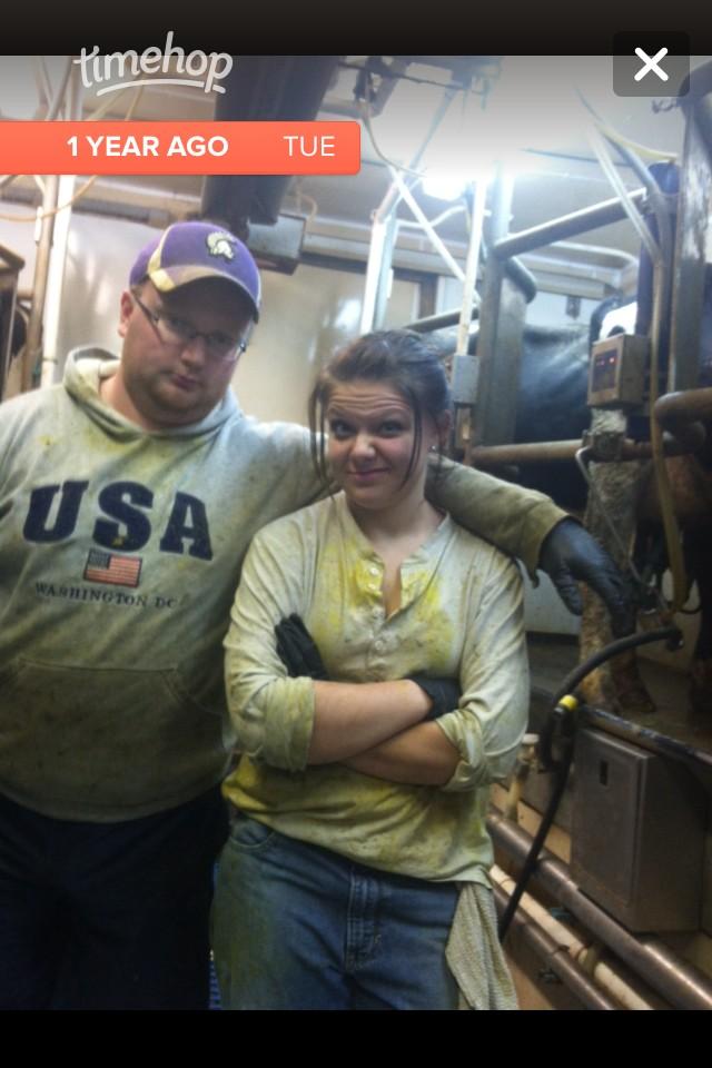 madelinebeuning's tweet photo. #throwbackwednesday #milkandcookies @scayer44 http://t.co/SXCaxEnr5e