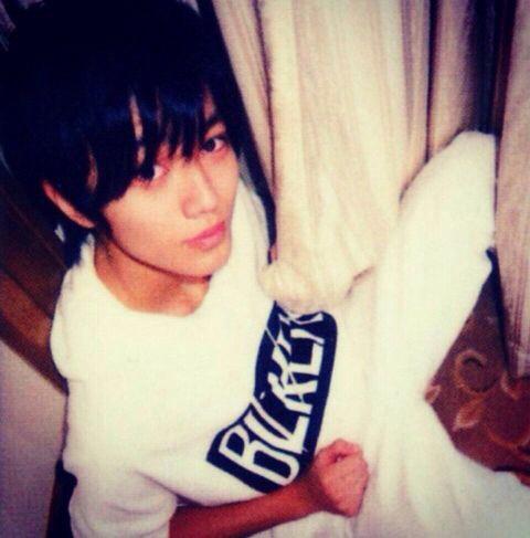 ren___0123's tweet photo. 『  こっち向けや、

   キスできひんやろ ？ 』

一般さんはごめんな - ？

あとは、誰でもおいでや ~

夜行性 / DM解放 / 左固定

#RTしたnrさんbotさんフォローする http://t.co/nRuhOO9bE2
