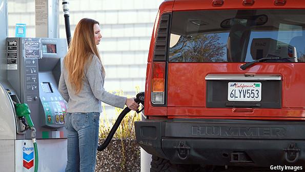 TheEconomist's tweet photo. American car buyers have short memories. Sales of pickup trucks and SUVs up as oil prices dip http://t.co/mpEUtV2eFk http://t.co/2MgXyo0Hqh